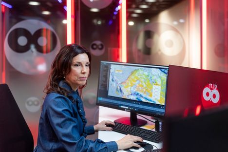 Liisa Rintaniemi nauttii työstään, eikä koe suurta stressiä siitä.