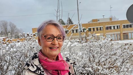 Aina kun Rääkkylä nousee milloin mistäkin syystä julkisuuteen, tuttavat Etelä-Suomesta laittavat viestejä, Marjukka Harinen sanoo.