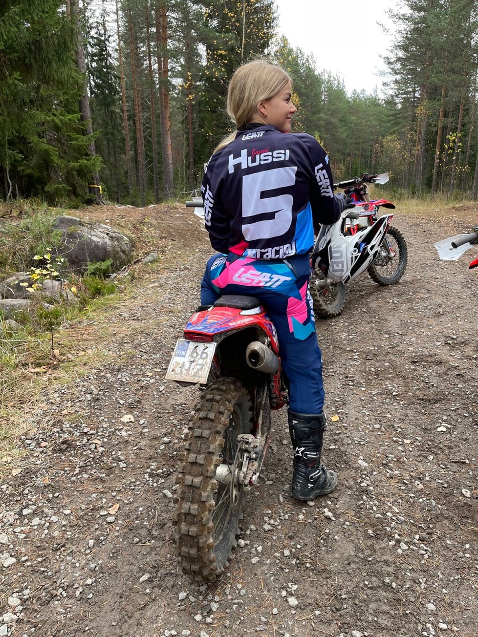 Janni Hussi sanoo sanoo olevansa ”kovalla draivilla varustettu” ihminen.