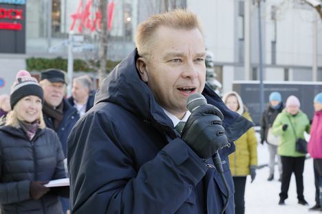 Kaikkonen kertoi Lappeenrannassa myös kansalaisille keskustan pääministerihaaveista.