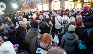 Joulunavaus ruuhkautti pahoin Helsingin ydinkeskustan