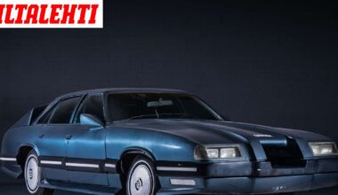 Muistatko SUX 6000 -mainoksen? Nyt elokuvan auto tulee myyntiin