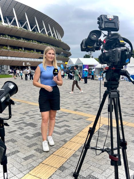 Emma Hyyppä oli Ylen toimittajana Pariisin paralympialaisissa syyskuussa 2024.