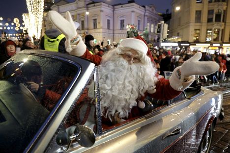 Eiväthän joulukauden avajaiset ole mitään ilman Joulupukkia.