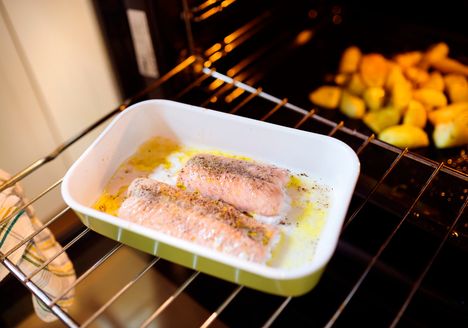 Suomalaisten ruokavaliossa tärkeimmät D-vitamiinin lähteet ovat ravitsemussuositusten mukaan kala, D-vitaminoidut maitovalmisteet ja rasvalevitteet.