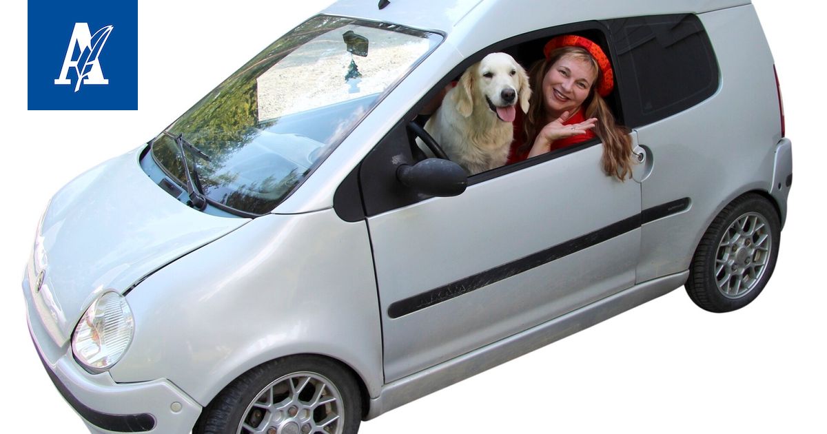 Marraskuun iltahämärissä Sirkka nostaa kauriiden pernakattilan tulille