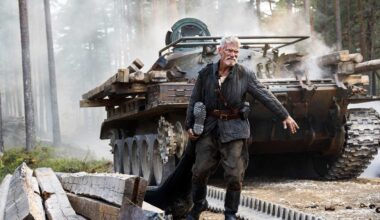 Aatami Korpi otti turpaan USA:ssa, mutta oli Sisu 2:n ensi-illassa jotain hyvääkin