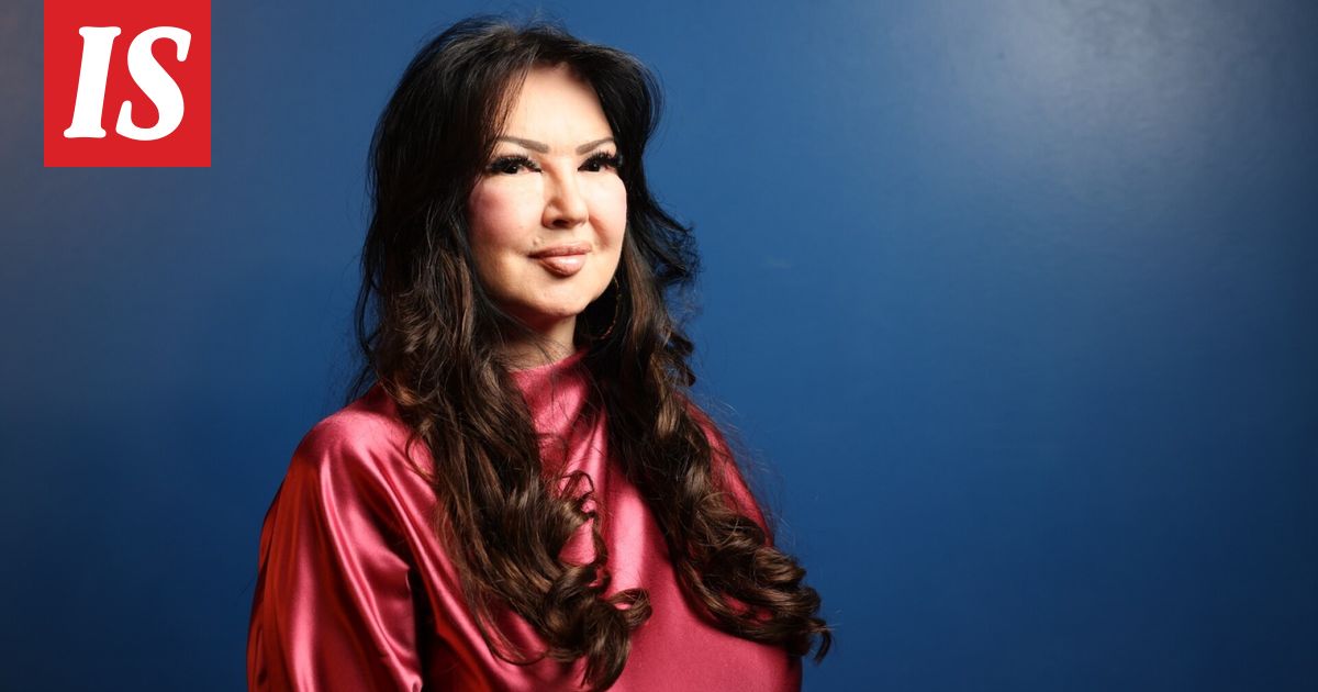 Elina Kanerva muistelee Ilkka Kanervaa Puoli seitsemän -ohjelmassa