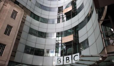 Analyysi: BBC:n johdon eroon johtanut kohumuistio on yhden henkilön näkemys | Ulkomaat