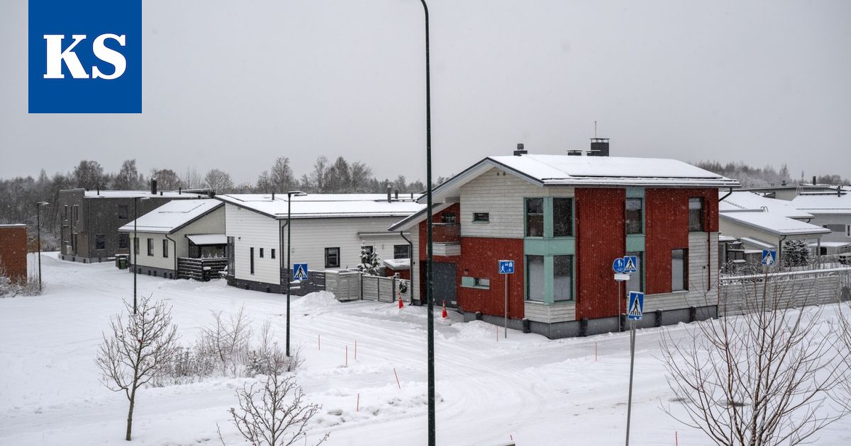 Kaukolämmön hinnat vaihtelevat suuresti Satakunnassa, sillä samankokoisten omakotitalojen lämmityskustannuksissa voi olla lähes tuhannen euron vuosiero eri alueilla.