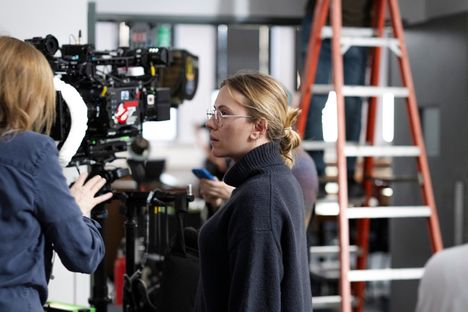 Scarlett Johansson Eleanor the Great -elokuvan kuvauksissa.