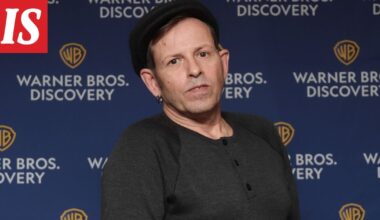 Timo Lavikainen söi roiskeläppää maksamakkaralla