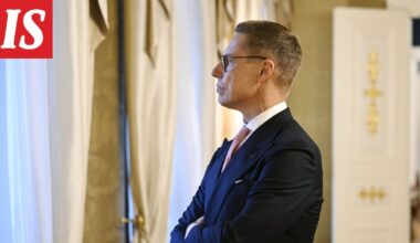 Presidentti Stubb keskusteli halukkaiden koalition kanssa