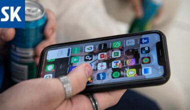 Kokoomusministerit väläyttävät somekieltoa alle 15-vuotiaille