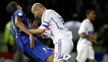 Jalkapallon erikoisimmat ulosajot – Gueye liittyy erikoistapausten listalle, jolla ovat myös Zidane ja Hazard | Urheilua lyhyesti