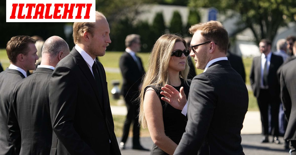 Patrik Laineen käytös juhlissa herätti huomiota – Vaimo pyöritteli päätään