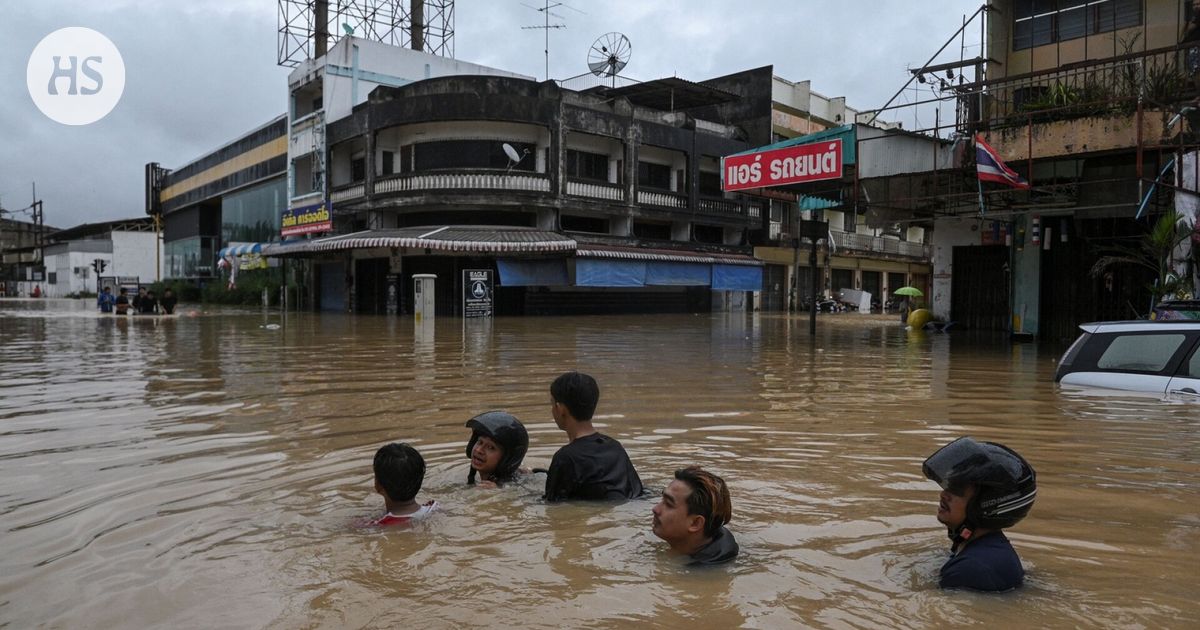 Kymmeniä kuollut tulvissa Thaimaan eteläosissa