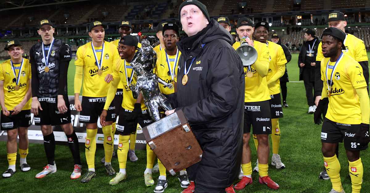 MTV: KuPSin mestari­valmentaja Jarkko Wiss SJK:n luotsiksi – Stevie Grieve siirtyy Ruotsiin ja SJK saa korvauksen | Urheilua lyhyesti