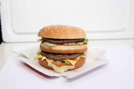 Kerrotun mukaan Donald Trump syö kaksi Big Mac -hampurilaista päivässä ja niiden lisäksi vielä kaksi kalahampurilaista päälle.