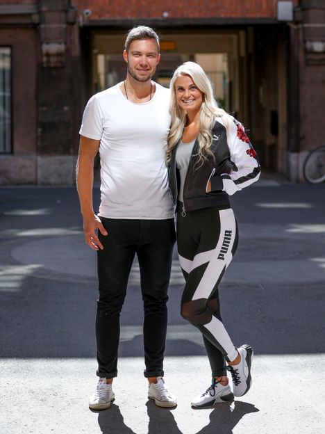 Harala ja Myttynen kuvattuna Puman lanseeraustilaisuudessa vuonna 2018.