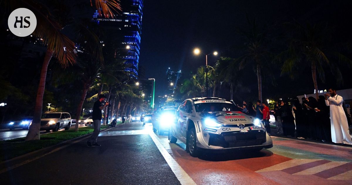 Tänak voitti Saudi-Arabian MM-rallin avauspätkän – Rovanperä kuudes