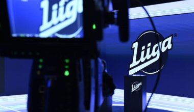 Kommentti: SM-liigaseurojen päätös superkaudesta tuonee irvokkaan loppukauden | Urheilua lyhyesti