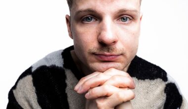 Henry Weckströmin lapsuudessa tapahtui asioita, joista vaiettiin perheessä vuosikausiksi