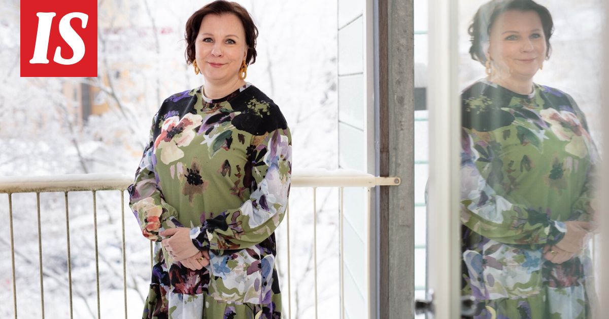 Etelä-Karjalan hyvinvointialuejohtaja Sally Leskinen alentaa omaa palkkaansa