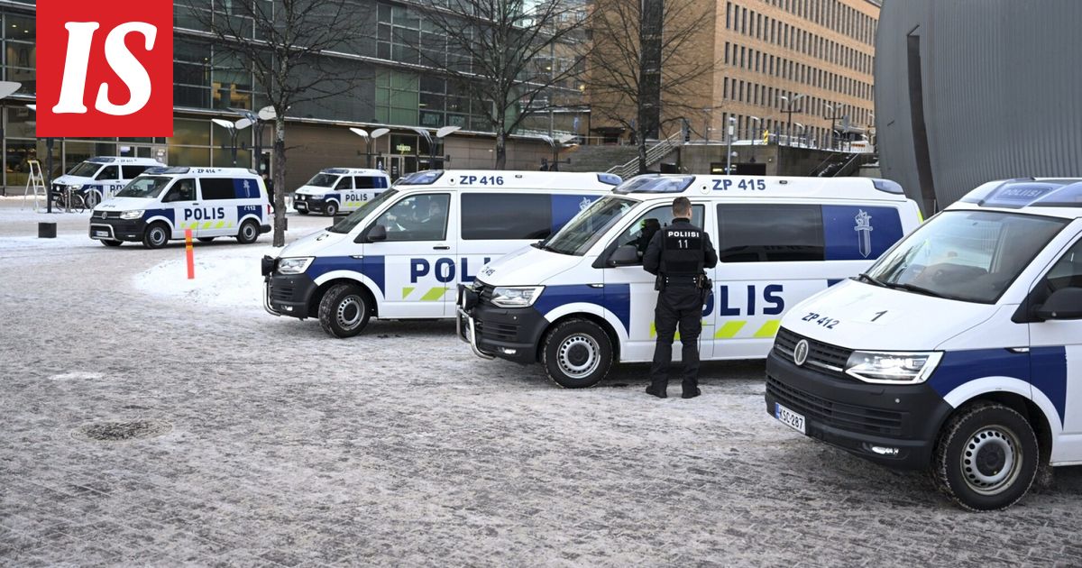 Näin itsenäisyyspäivän juhlallisuudet vaikuttavat liikenteeseen Helsingissä