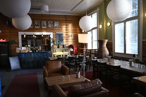 Olga Temosen muistotilaisuus järjestetään pizzeria Rehtorissa.