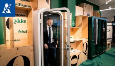 joukossa julkkissijoittaja ja yhtiön työntekijöitä