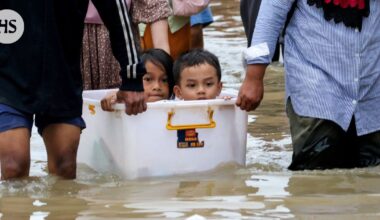 Indonesian ja Thaimaan tulvissa kuollut yli 300 ihmistä