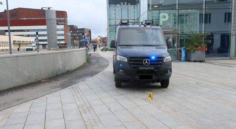 Poliisi saapui paikalle nopeasti.