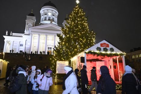 Tuomaan markkinoilta löytyy lukuisia eri kojuja.