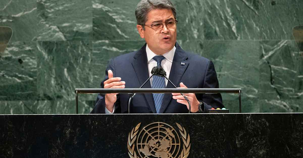 Trump armahtaa huumekaupasta tuomitun Hondurasin entisen presidentin – helpotti huumeiden salakuljetusta Yhdysvaltoihin | Uutisia lyhyesti