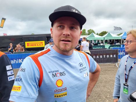 Esapekka Lappi, 34, saattaa palata rallin MM-sarjaan.