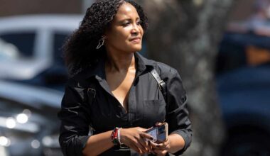 Eteläafrikkalaisia miehiä huijattiin taisteluihin Ukrainaan – johti kansanedustajan eroon | Uutisia lyhyesti