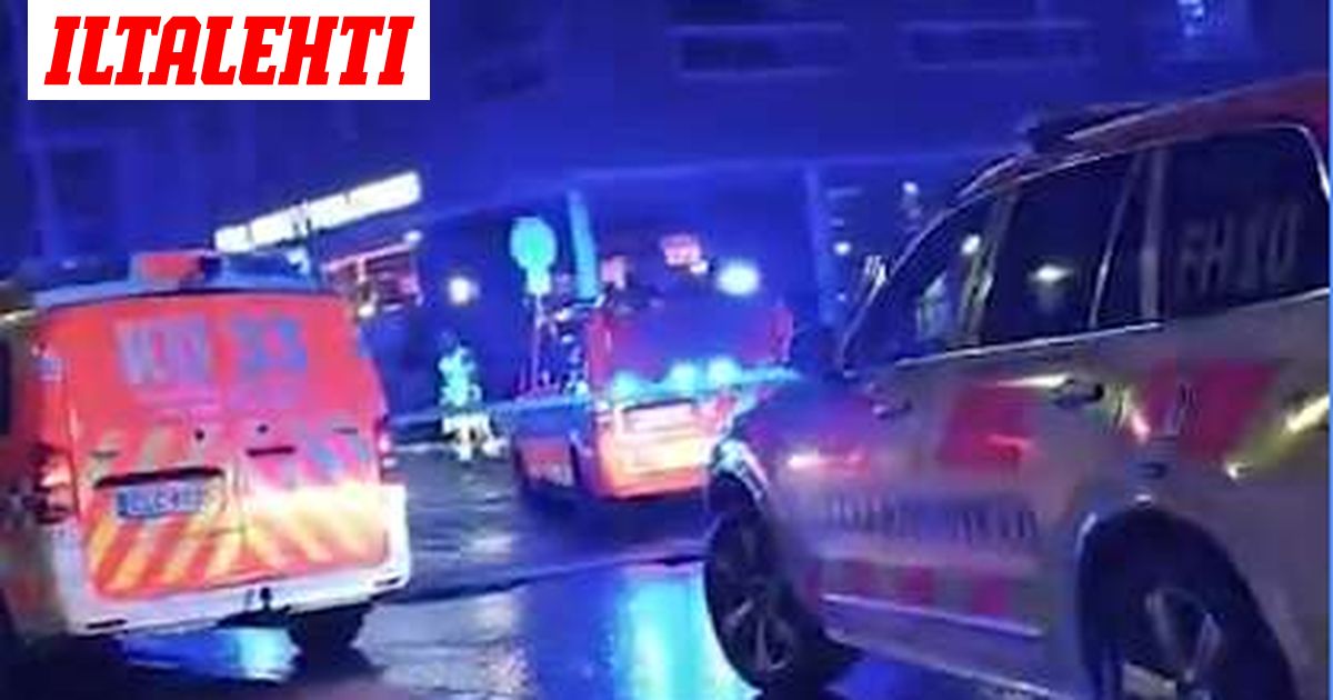 Vakava onnettomuus Tikkurilassa – Auto päin ravintolan terassia