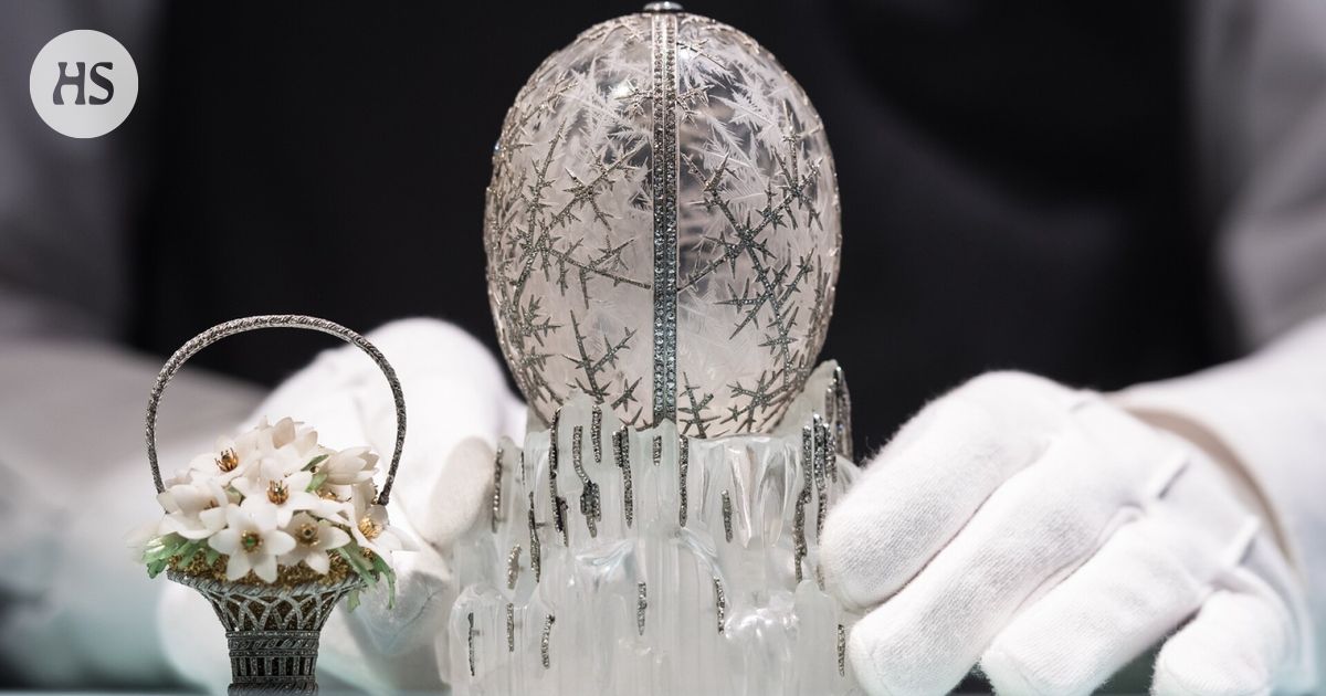 Yksi arvokkaimmista Fabergén pääsiäismunista myydään ensi tiistaina Christies-huutokaupassa Lontoossa.