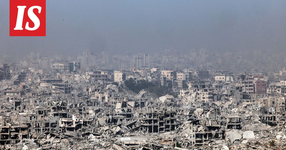 Kaksi suomalaisupseeria osallistui Israelin asevoimien järjestämään seminaariin