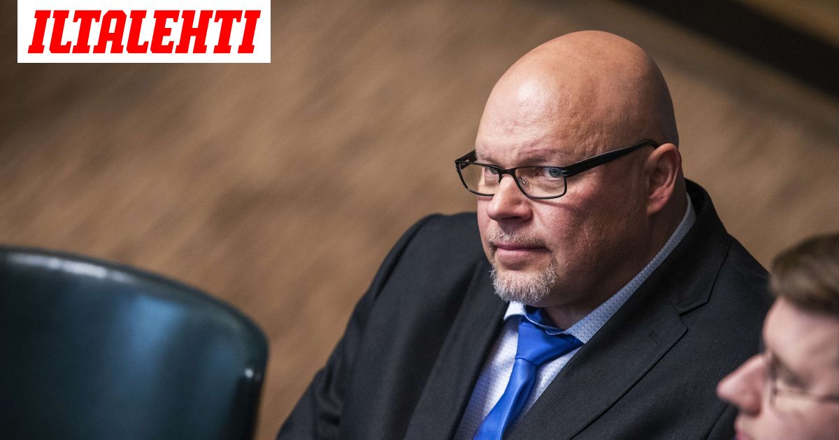 Näin moskovalaisen hotellin työntekijä kuvailee Ano Turtiaisen käytöstä