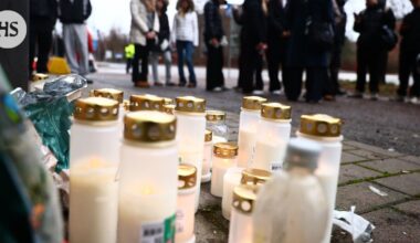 Silminnäkijät väittävät: Turma-autosta nostettiin ulos ilokaasupulloja