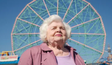 Eleanor the Great: Scarlett Johanssonin esikoisohjaus ja June Squibbin loistava rooli