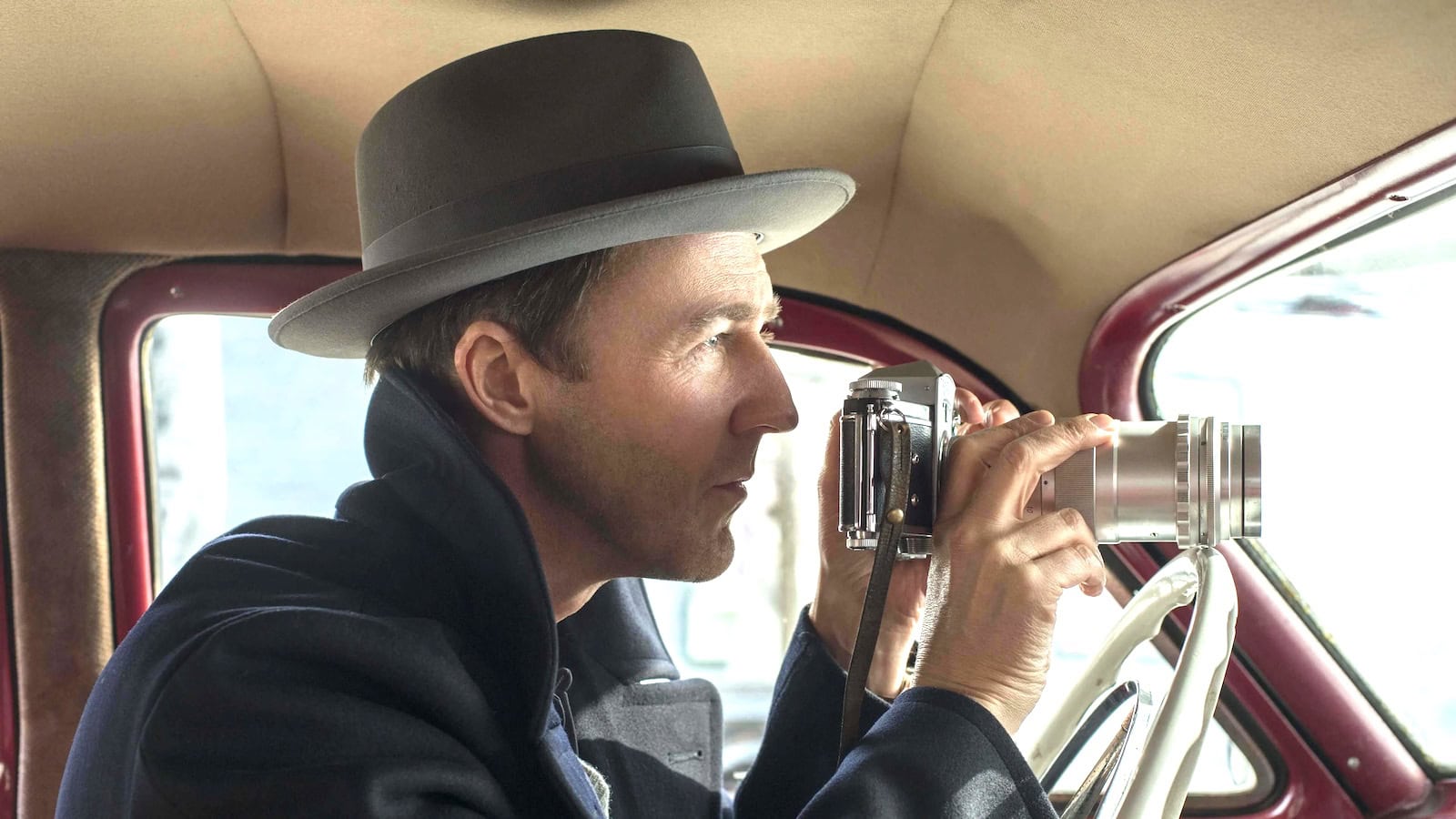 Tänään tv:ssä: Vuoden 2019 rikosleffassa on komea näyttelijäkaarti – Edward Norton, Bruce Willis, Alec Baldwin ja monta muuta tähteä