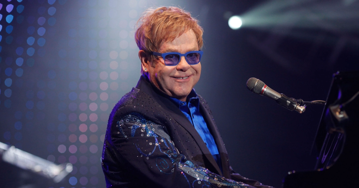 Sokeutunut Sir Elton John: "Olen paranemassa"