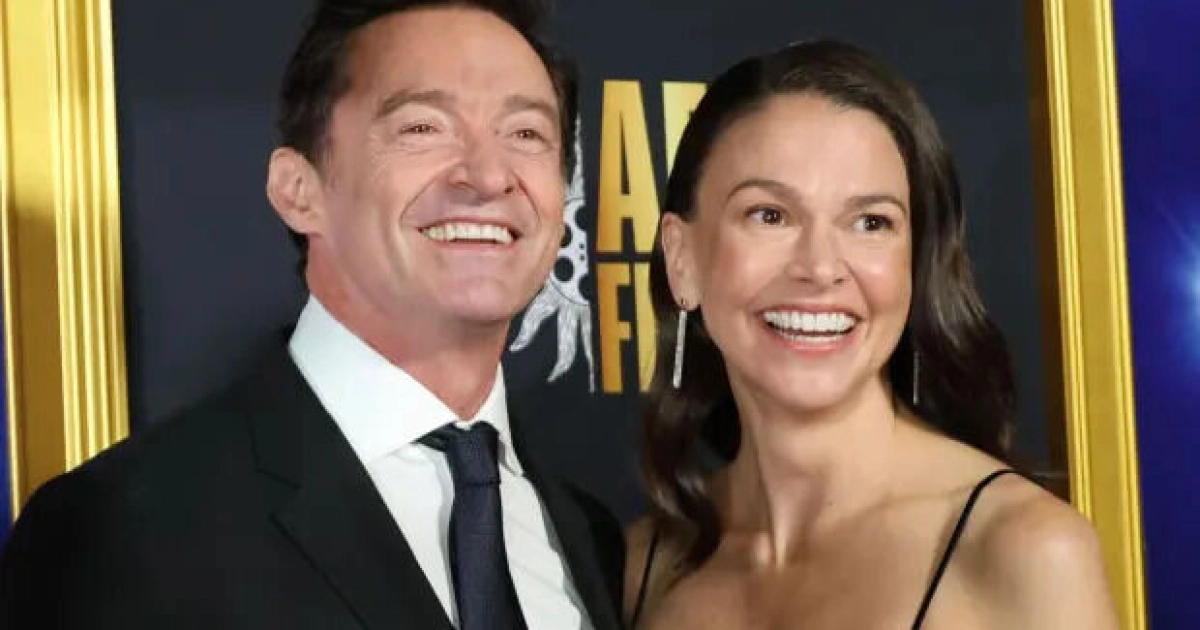 Hugh Jackman hehkuttaa uutta kultaansa somessa