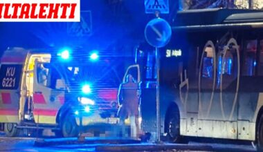 Ihminen jäänyt HSL:n bussin alle