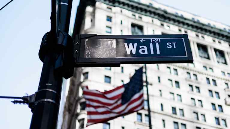 Wall Streetin katukyltti New Yorkissa.