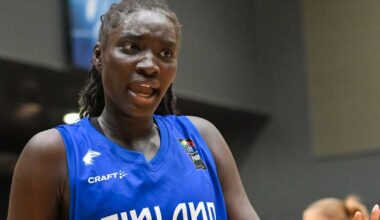 Awak Kuier koulutti yhtä maailman parhaista – asiantuntija näkee hauskan WNBA-sauman | Urheilu