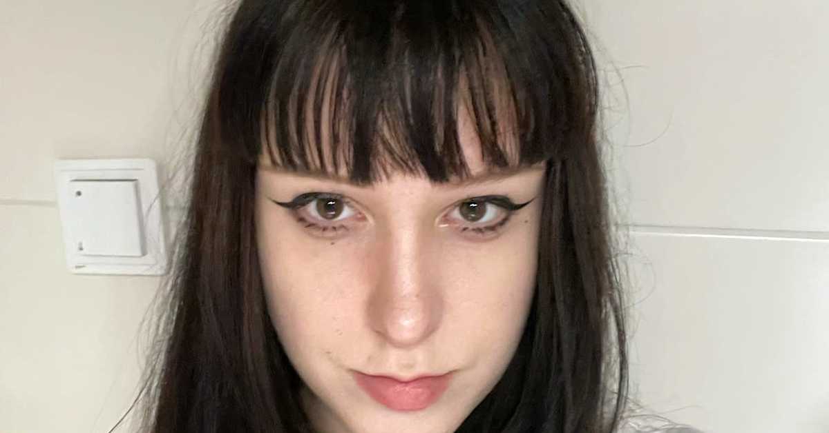 Inka Saarikko, 19, harkitsee pistoshoitoja, koska hän haluaa olla kaunis | Elävä arkisto